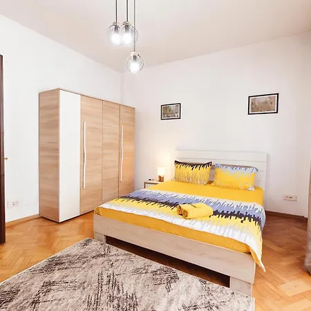 Apartment Old Town Comfort & Stylish *