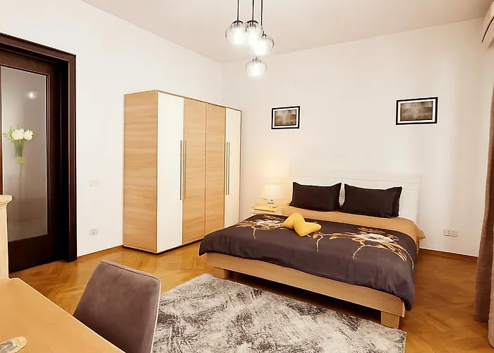 Old Town Comfort & Stylish * Bucharest