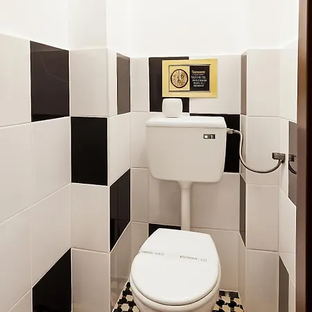 Old Town Comfort & Stylish Apartment *